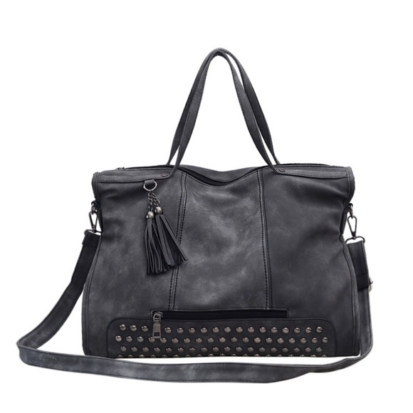 #NEW LIGHTENING Studded Bag A - Picture 2 of 8